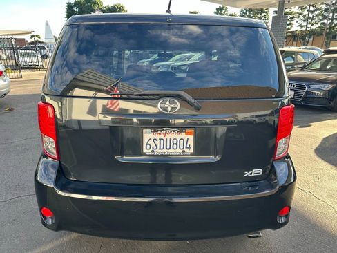 Used 2012 Scion xB image 18