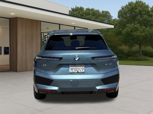 Used 2025 BMW iX xDrive50 w/ Sport Package image 7