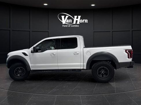 Used 2018 Ford F150 Raptor w/ Equipment Group 802A Luxury image 13