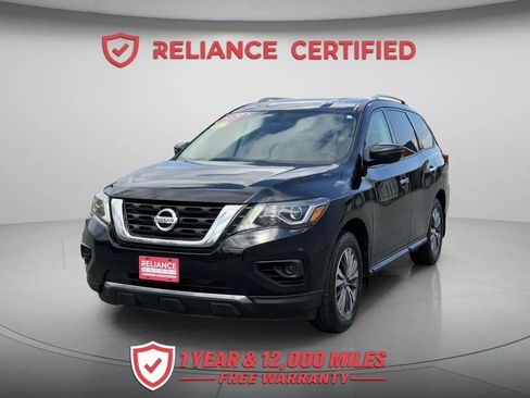 Used 2020 Nissan Pathfinder S AWD/4WD image 1