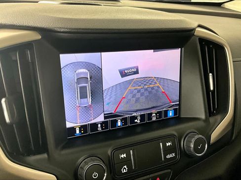 Used 2023 GMC Terrain Denali w/ Black Diamond Edition image 25