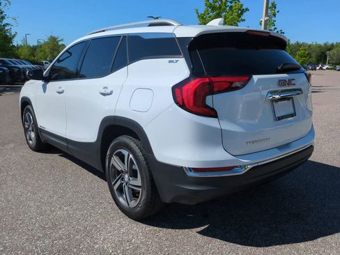Used 2021 GMC Terrain SLT FWD image 4
