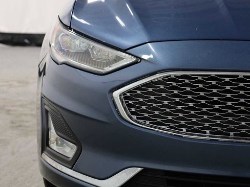 Used 2019 Ford Fusion Energi Titanium image 15