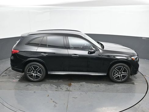 Used 2023 Mercedes-Benz GLC 300 image 28