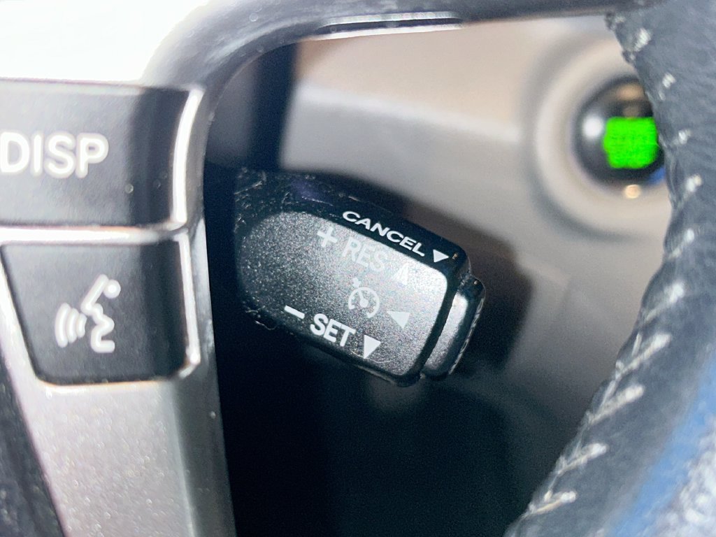 Used 2013 Toyota Highlander Limited AWD/4WD image 18