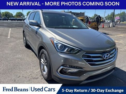 Used 2018 Hyundai Santa Fe Sport AWD/4WD image 2
