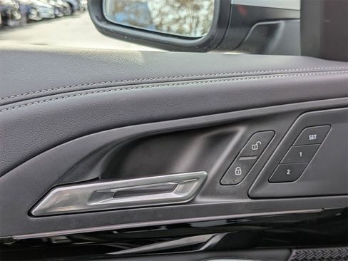 Used 2024 BMW X1 xDrive28i image 13