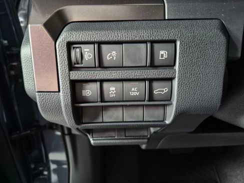 New 2026 Toyota 4Runner Limited AWD/4WD image 18