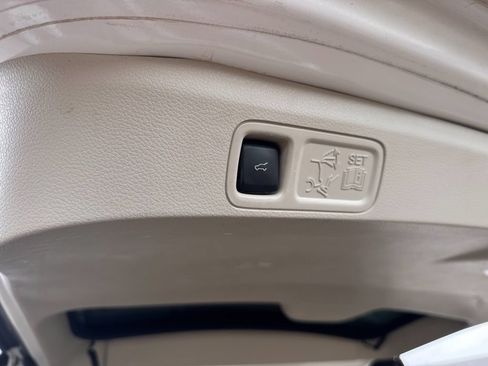 Used 2019 Lincoln Navigator L Reserve AWD/4WD image 29
