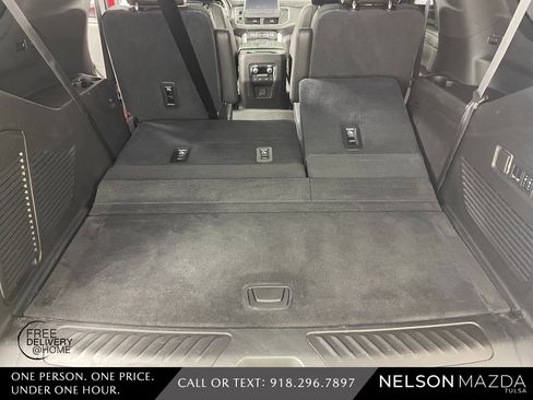 Used 2021 GMC Yukon SLT w/ SLT Premium Package image 54