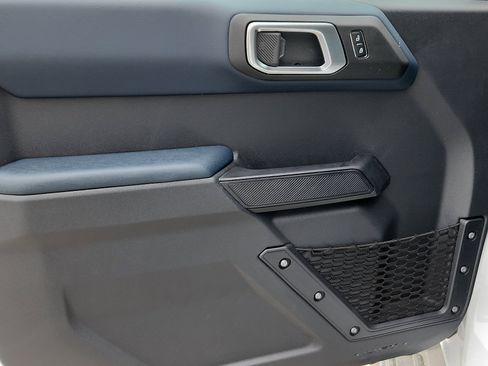 New 2026 Ford Bronco Heritage Edition image 8