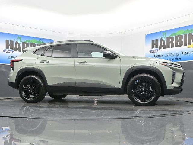 Used 2025 Chevrolet Trax ACTIV w/ Driver Confidence Package FWD image 21