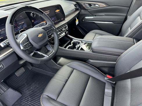New 2026 Chevrolet Traverse High Country w/ LPO, Floor Liner Package AWD/4WD image 10