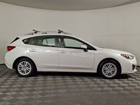 Used 2018 Subaru Impreza 2.0i Premium AWD/4WD image 10