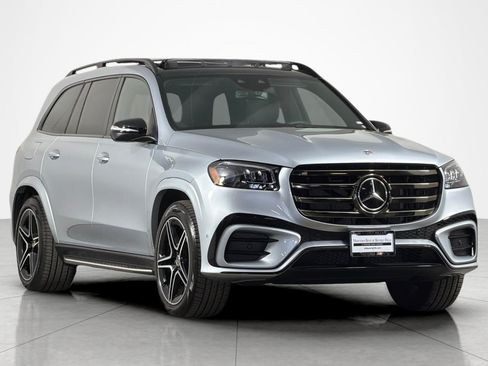 Used 2026 Mercedes-Benz GLS 450 4MATIC image 7