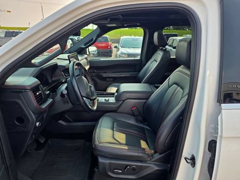 Used 2022 Ford Expedition Max Limited AWD/4WD image 17