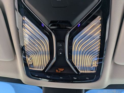 Used 2020 BMW X7 xDrive40i w/ Premium Package image 15