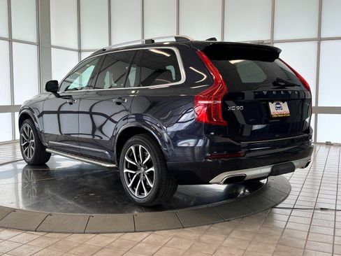 Used 2017 Volvo XC90 T6 Momentum w/ Vision Package AWD/4WD image 5