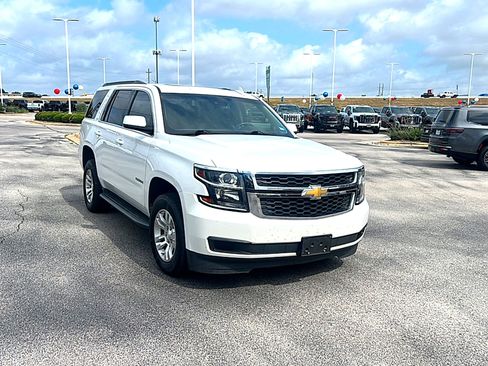 Used 2017 Chevrolet Tahoe LT RWD image 3
