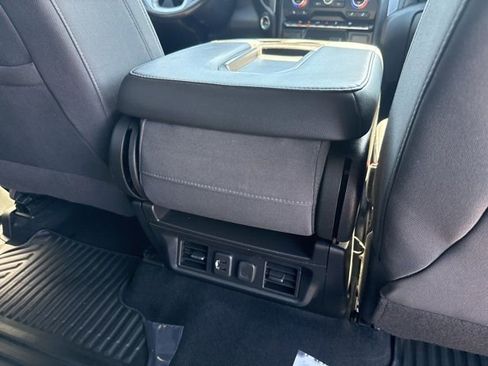 Used 2020 GMC Sierra 1500 SLE w/ SLE Value Package image 47