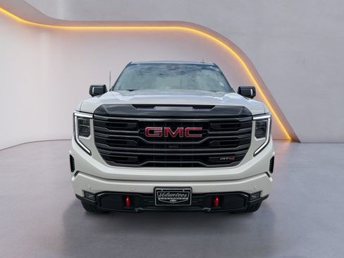 Used 2026 GMC Sierra 1500 AT4 w/ AT4 Premium Package AWD/4WD image 8