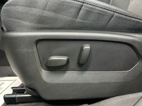 Used 2022 Buick Envision Preferred image 16