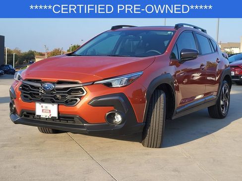 Certified 2025 Subaru Crosstrek 2.5i Limited w/ Crosstrek Mirror Package image 2