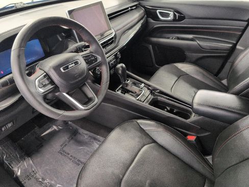 Used 2023 Jeep Compass Trailhawk w/ Trailhawk Elite Group AWD/4WD image 9