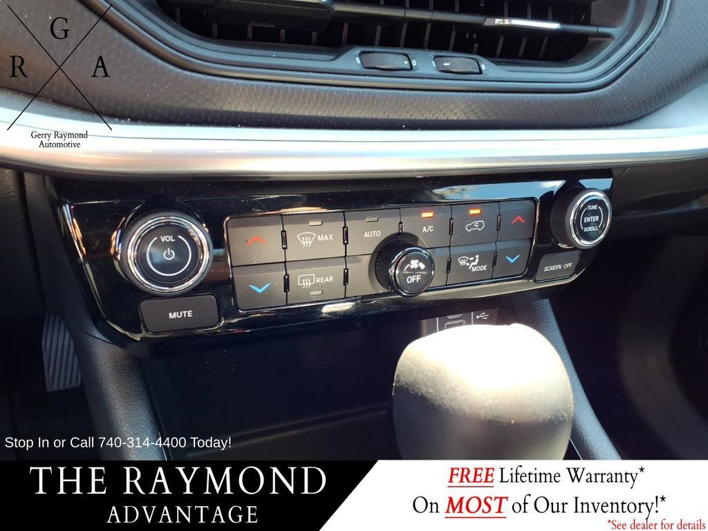 Used 2026 Jeep Compass Trailhawk AWD/4WD image 22