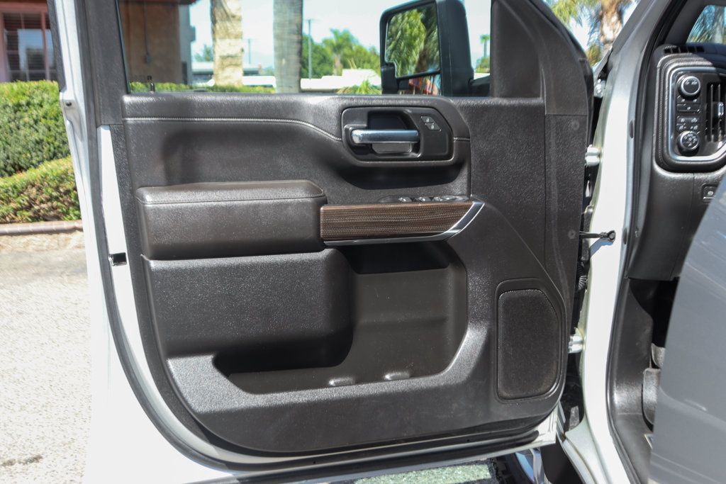 Used 2022 Chevrolet Silverado 2500 LT w/ Convenience Package AWD/4WD image 14