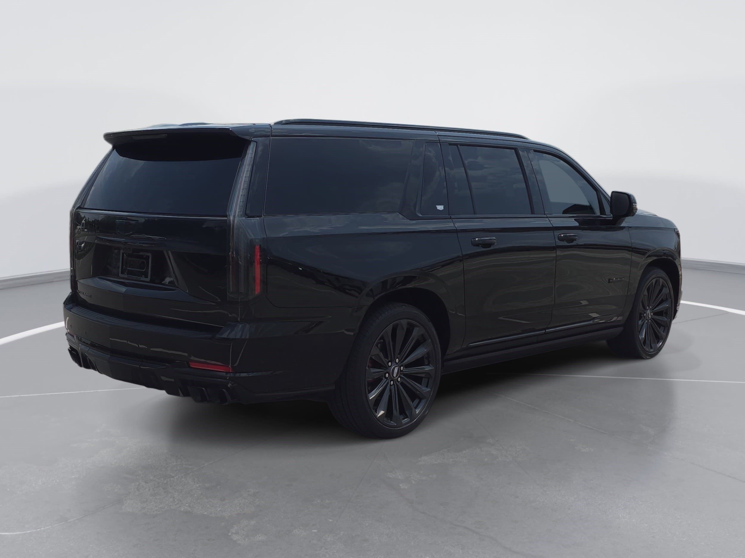 Certified 2026 Cadillac Escalade ESV V AWD/4WD image 3