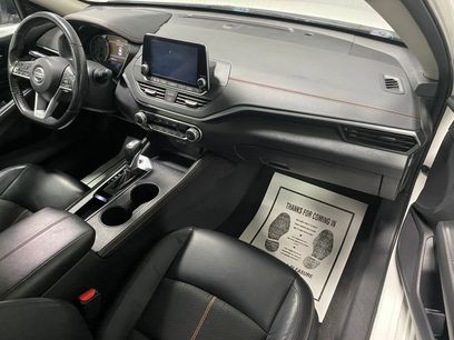 Used 2022 Nissan Altima 2.5 SR