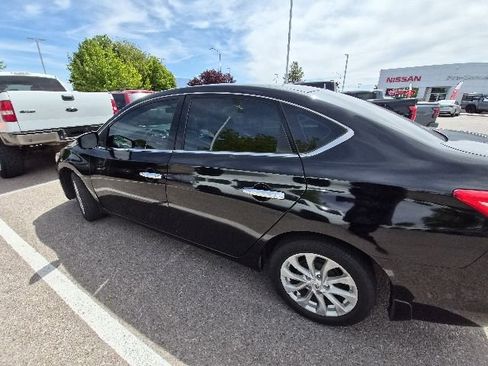 Used 2017 Nissan Sentra S w/ S Style Package FWD image 23