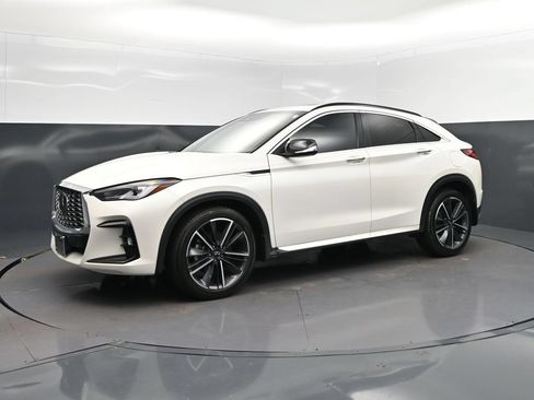 Certified 2023 INFINITI QX55 Luxe w/ Cargo Package AWD/4WD image 3