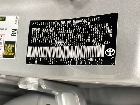 Used 2021 Toyota Corolla LE image 36