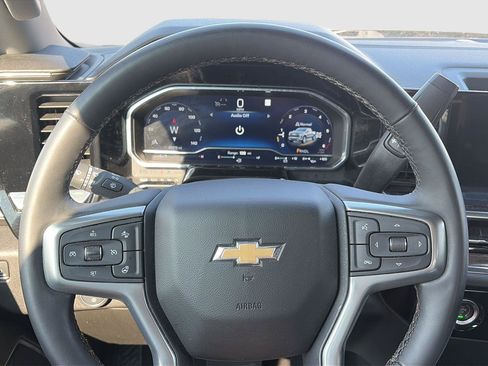 Used 2023 Chevrolet Silverado 1500 LT w/ Protection Package AWD/4WD image 16