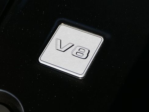 Used 2024 Mercedes-Benz GLS 580 4MATIC image 36