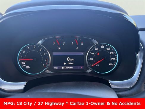 Used 2022 Chevrolet Traverse LT image 5