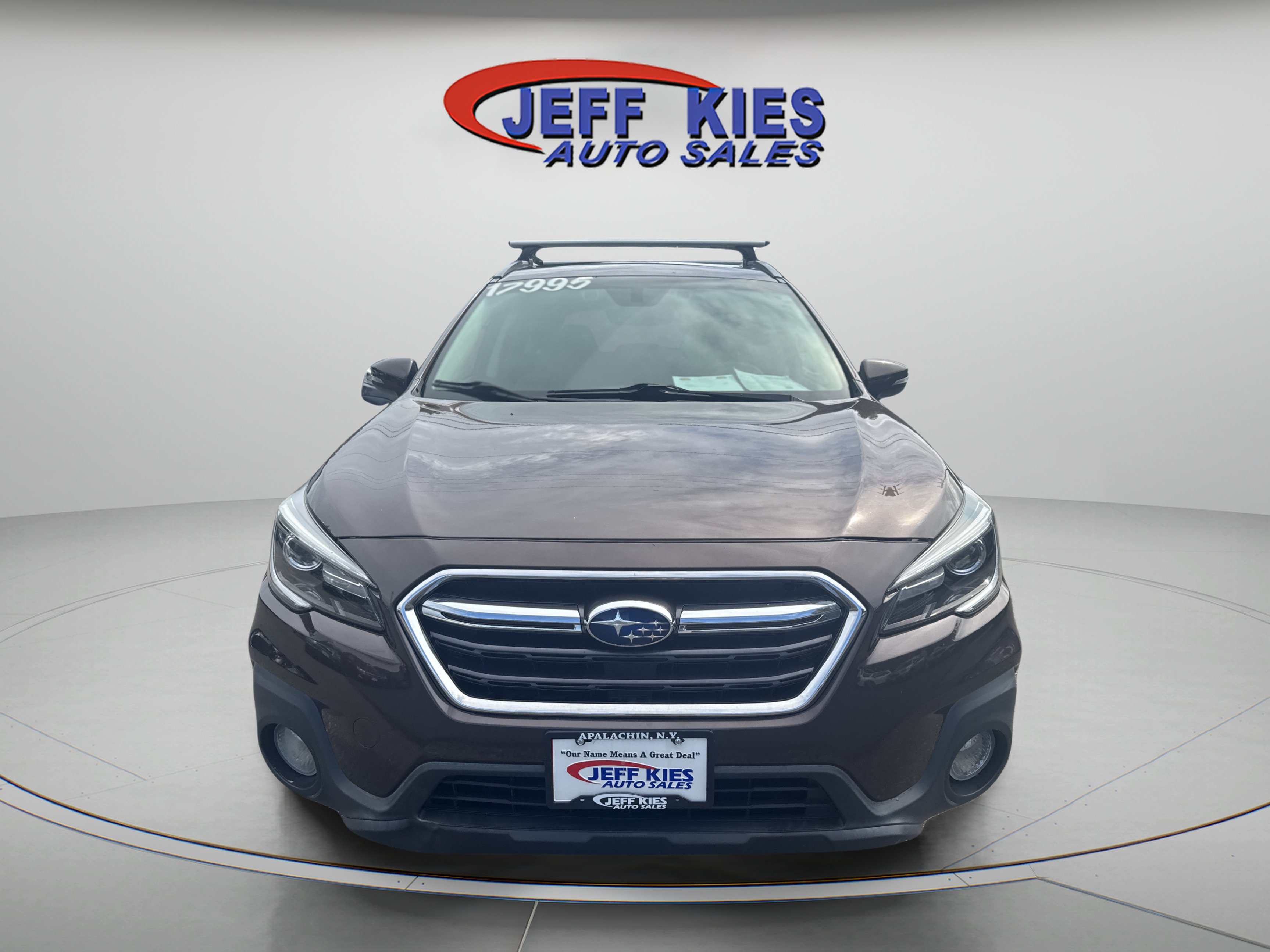 Used 2019 Subaru Outback 3.6R Touring AWD/4WD image 2