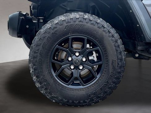 Used 2024 Jeep Wrangler Unlimited Sport AWD/4WD image 30