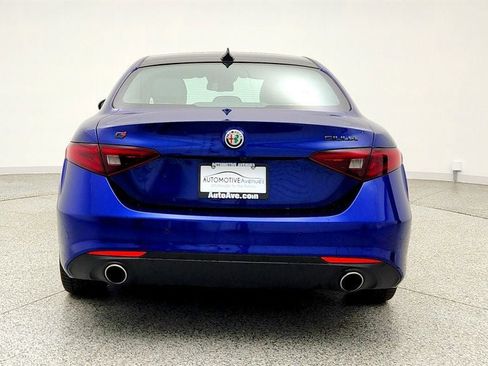 Used 2021 Alfa Romeo Giulia Sprint w/ Nero Edizione AWD/4WD image 9