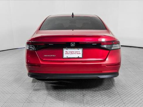 Used 2025 Honda Accord SE image 7