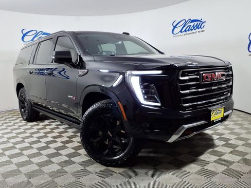 Used 2025 GMC Yukon XL AT4 Ultimate image 1