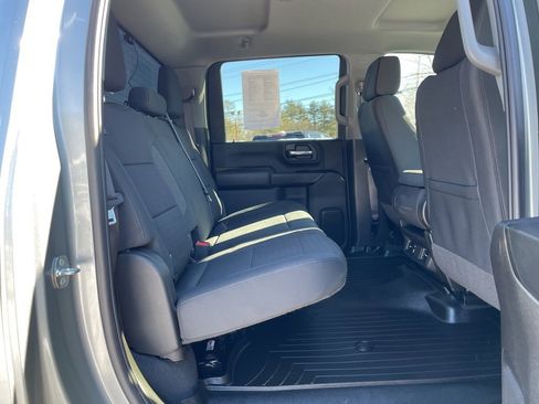 Used 2024 Chevrolet Silverado 2500 Custom w/ Custom Convenience Package image 29