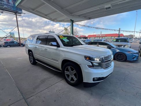 Used 2015 Chevrolet Suburban LTZ AWD/4WD image 2