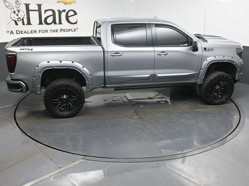 Used 2023 GMC Sierra 1500 AT4 w/ Technology Package AWD/4WD image 37
