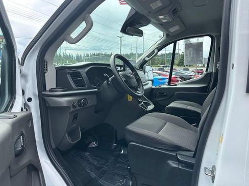 Used 2024 Ford Transit 350 XLT RWD image 9