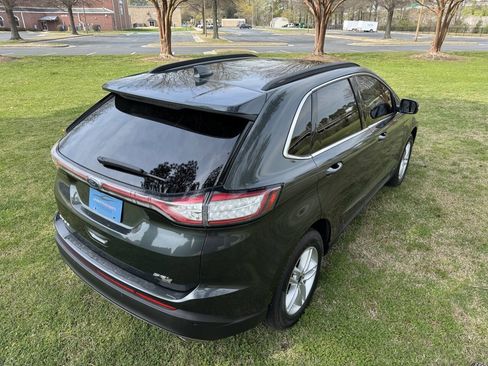 Used 2015 Ford Edge SEL w/ Equipment Group 201A AWD/4WD image 8