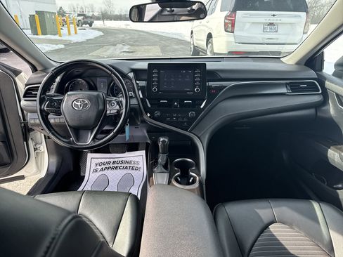 Used 2021 Toyota Camry SE image 20