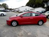 Used 2020 Hyundai Elantra SE image 2